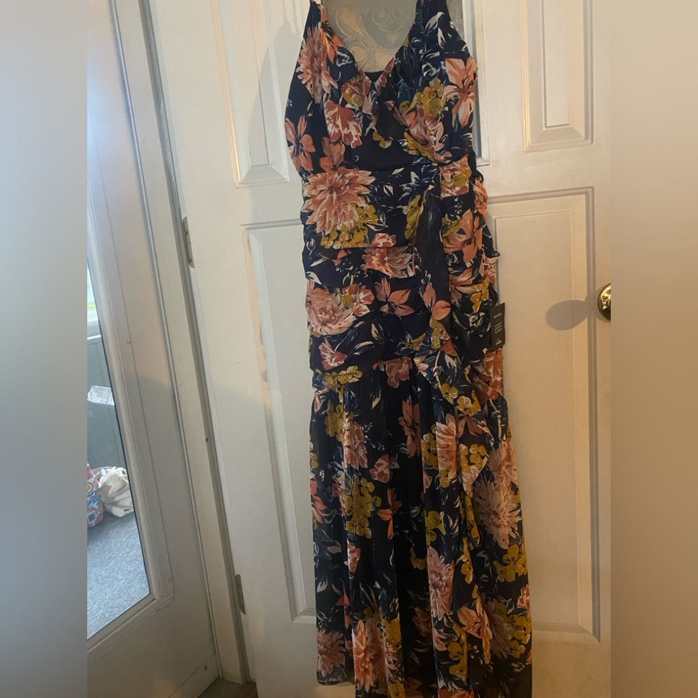 Lulu's Blue Spaghetti Strap Sleeveless Maxi Sundress